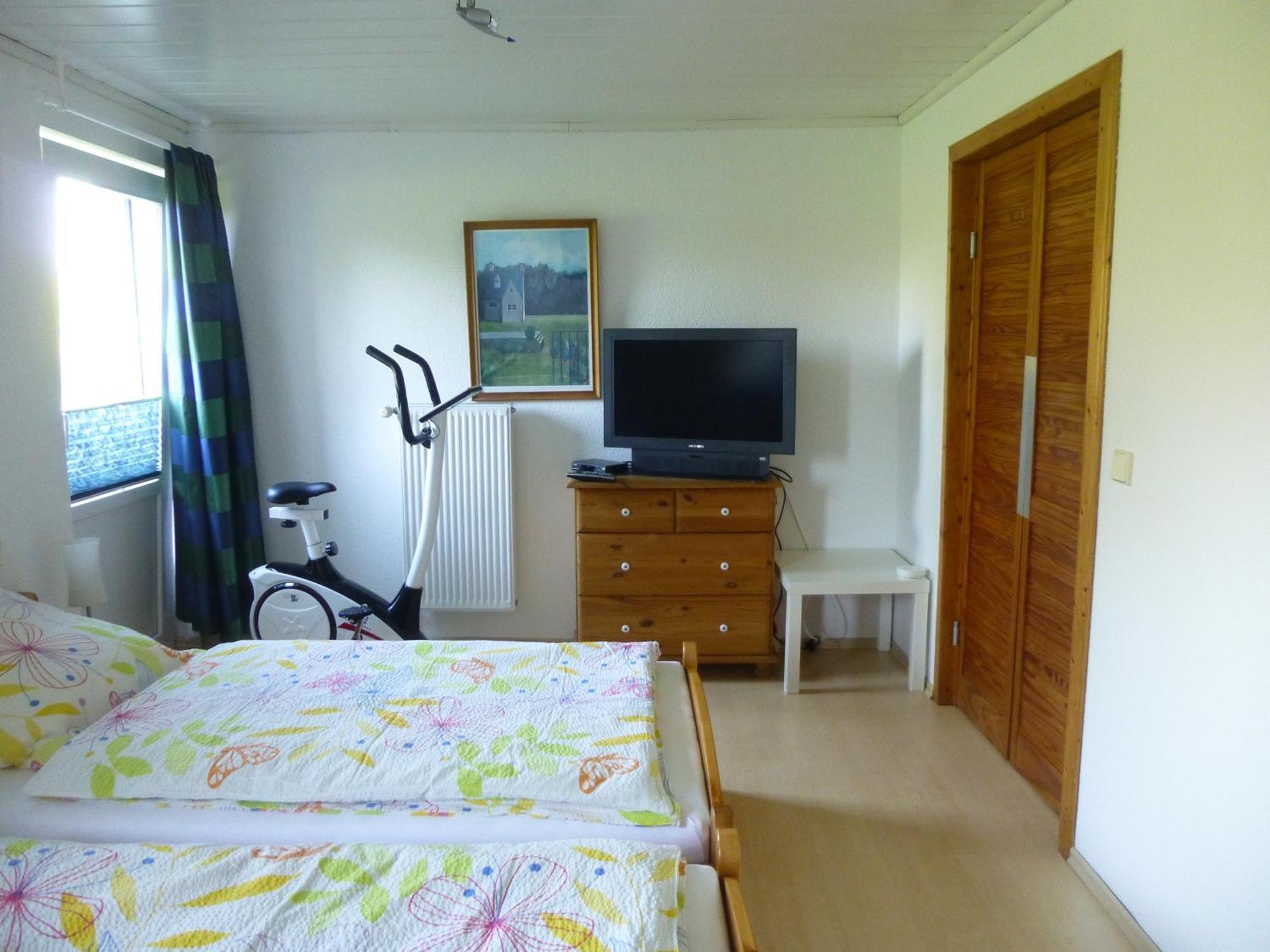 Ferienwohnung Stoeterau - Ebenerdige Fewo Mit Sonnenterrasse Erfde 外观 照片