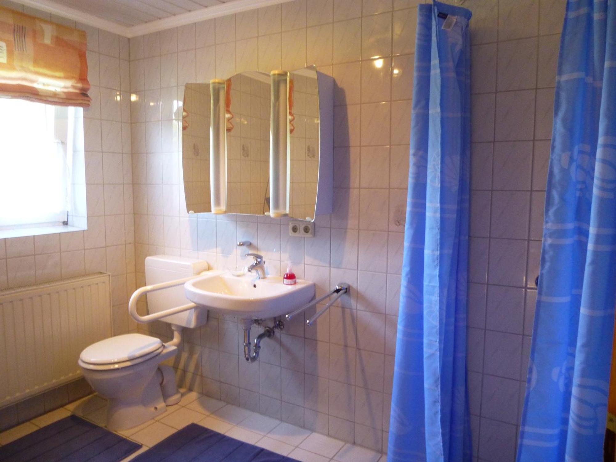 Ferienwohnung Stoeterau - Ebenerdige Fewo Mit Sonnenterrasse Erfde 外观 照片