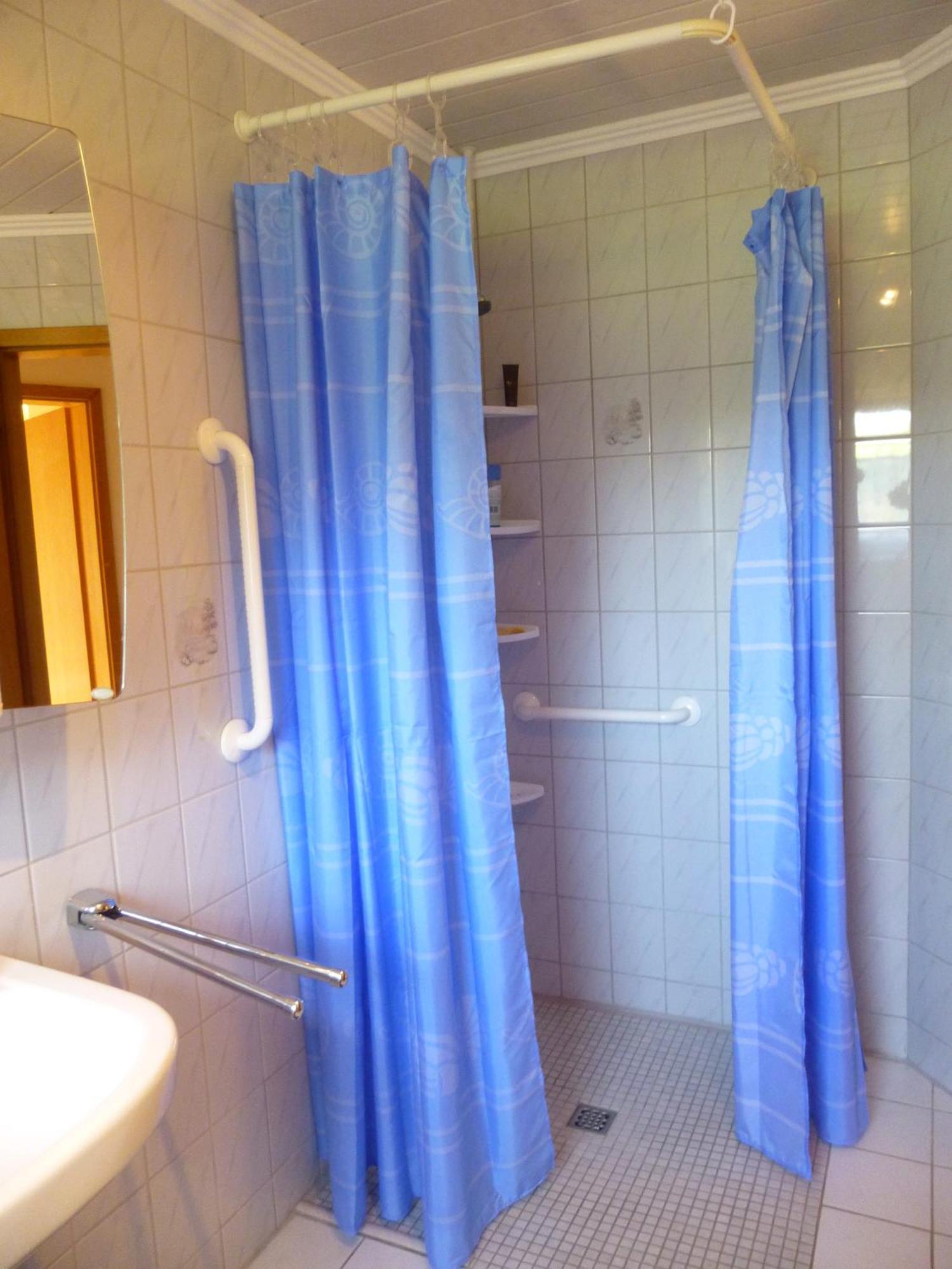 Ferienwohnung Stoeterau - Ebenerdige Fewo Mit Sonnenterrasse Erfde 外观 照片